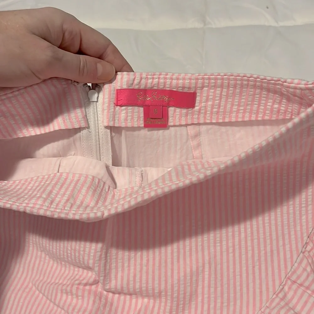 Lilly Pulitzer Faye Skort In Capri Coral Seersucker - Picture 4 of 4